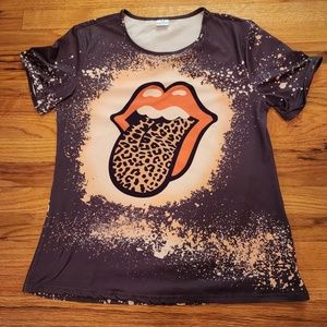 Bleached Gray Cheetah Lips Shirt M